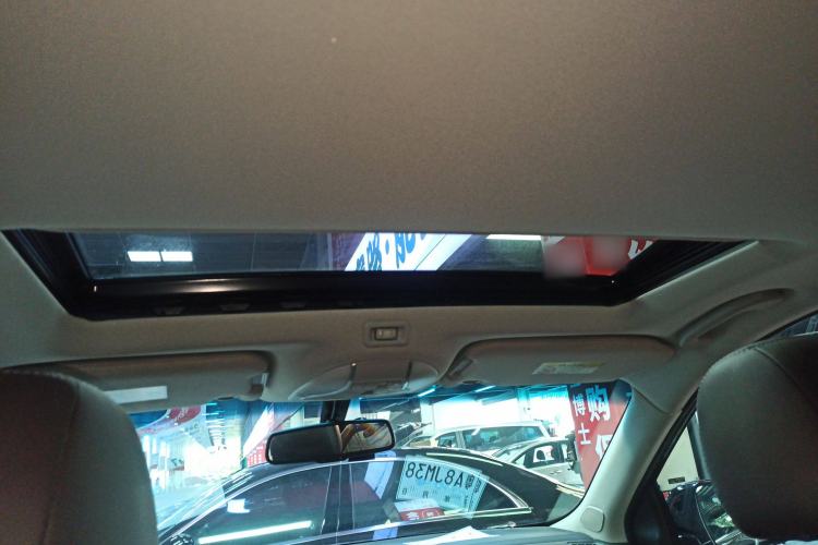 Used Infiniti QX60 2016 2.5 S/C Hybrid Two-Wheel-Drive Excellence Edition China V Standard