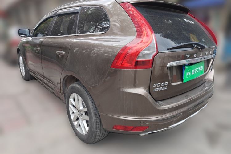 Used Volvo XC60 2017 T5 AWD Smart Upgrade Model