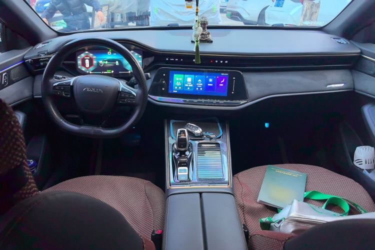 Used Dongfeng Aeolus Yixuan MAX 2021 1.5T Dark Night Holy Light Edition (Hybrid)
