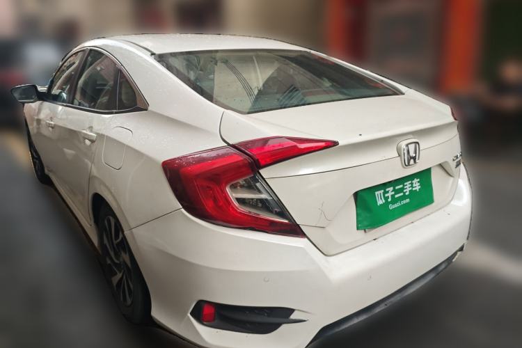 Used Honda Civic 2016 220TURBO CVT Luxury Edition Rear Left 45 Deg