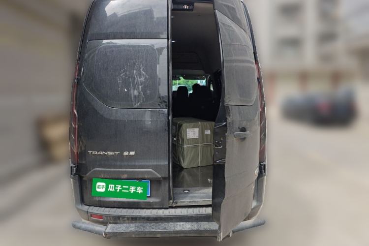 Used Ford Transit 2019 2.0T Diesel Multi-Purpose Commercial Vehicle Mid-Drive Mid-Roof 6-Seater China VI Standard