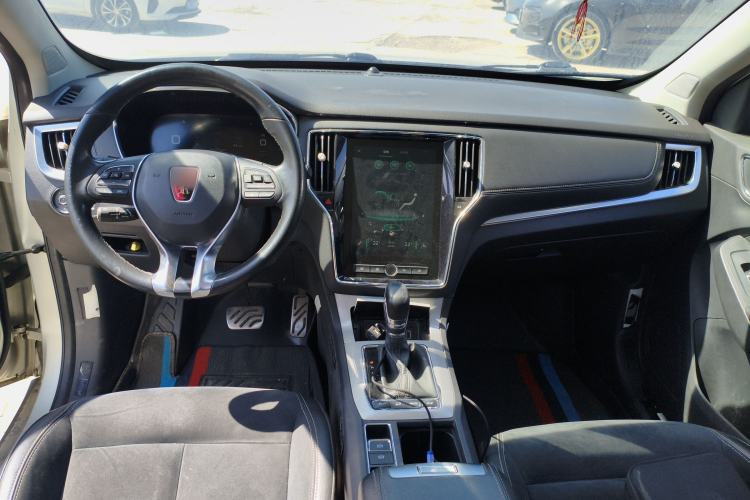 Used Roewe RX5 New Energy 2017 eRX5 50T Hybrid Connected Prestige Flagship Edition Center Console