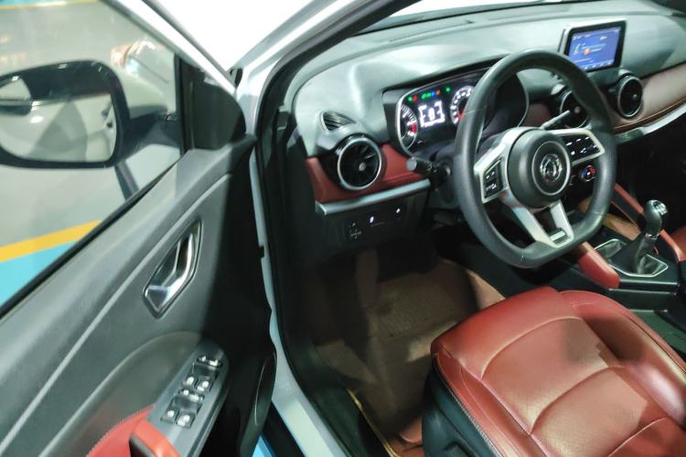 Used Dongfeng Fengon 500 2021 1.5L Manual Enjoyment Model