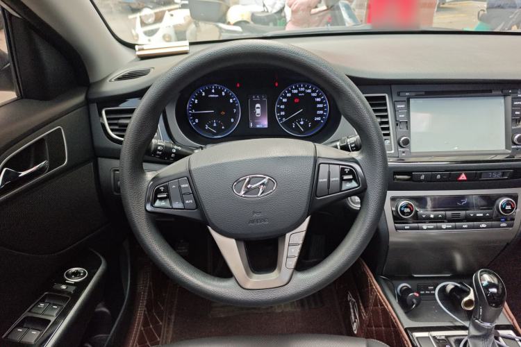 Used Hyundai Mistra 2014 1.8L Automatic Smart GLS