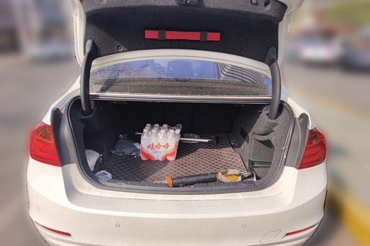 Used BMW 3 Series 2015 320Li Fashion Model
