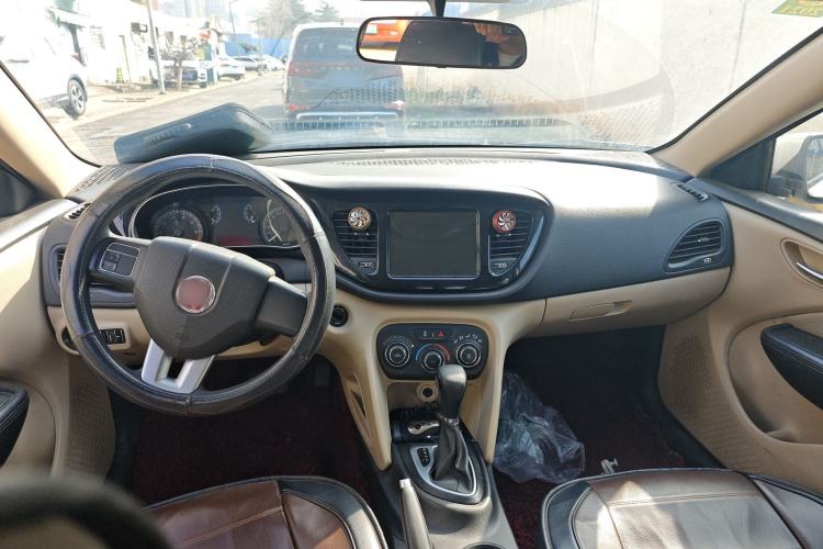 Used Fiat Viaggio 2012 1.4T Automatic Enjoyment Edition
