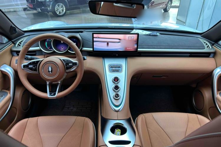 Used ORA Lightning Cat 2022 555 km Luxury Edition