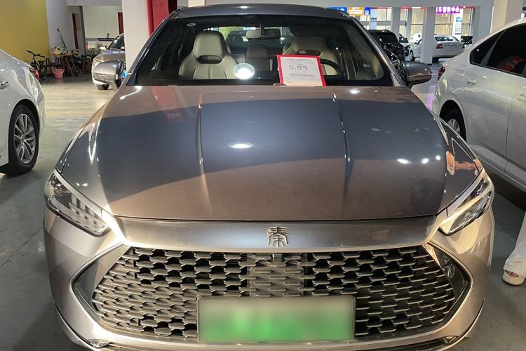 Used BYD Qin PLUS 2024 HONOR Edition DM-i 55KM Leading Model