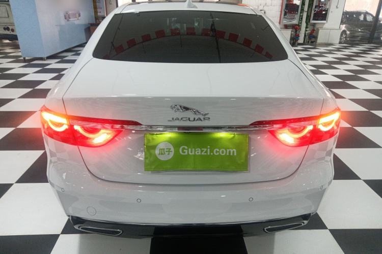 Used Jaguar XFL 2020 XFL 2.0T P200 Two-Wheel-Drive Elite Edition Rear