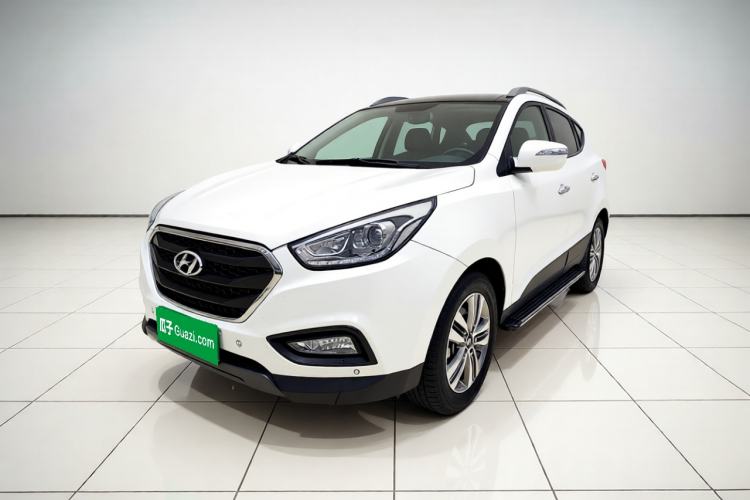 Used Hyundai ix35 2015 2.0L Automatic Two-Wheel Drive Leading Trim China IV Standard