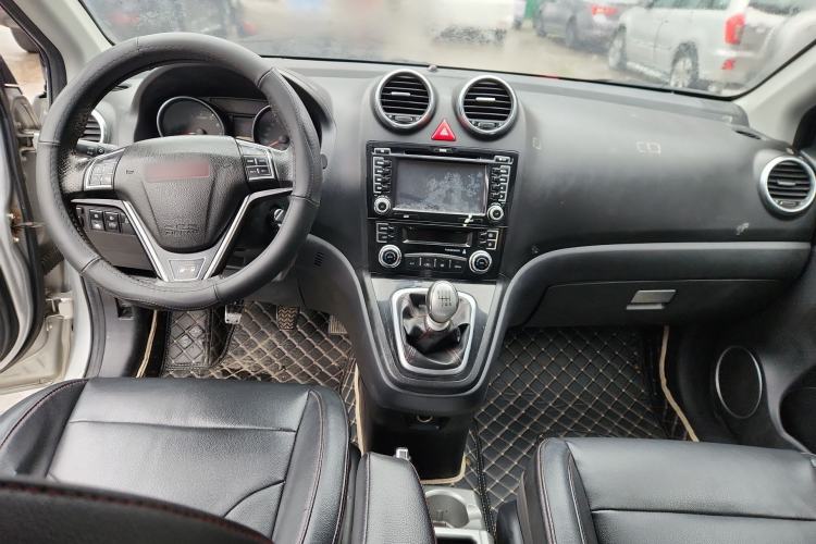 Used Haval H6 2013 Upgraded Model 1.5T Manual Two-Wheel Drive Elite Version