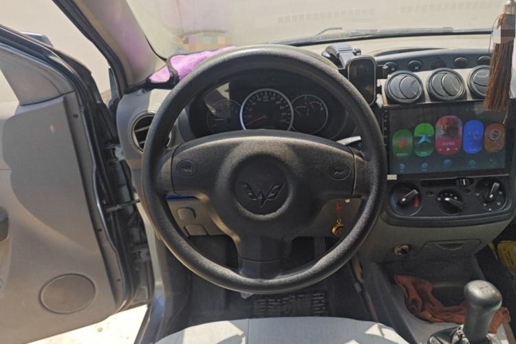 Used Wuling Hongguang 2013 1.5L Base Version Steering Wheel