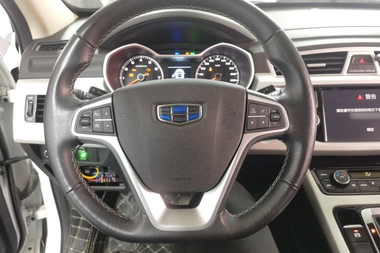 Used Geely Auto Emgrand X7 Sport 2018 1.8TD Automatic Two-Wheel Drive Zhiya Model Steering Wheel