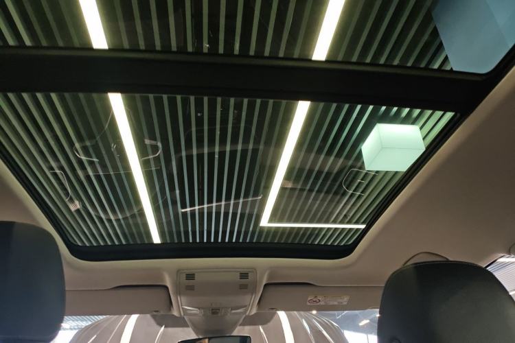 Used Volkswagen Tayron 2024 300TSI Two-Wheel-Drive Luxury Plus Advanced Version
