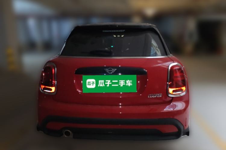 Used MINI MINI 2022 Updated 1.5T COOPER Classic Edition Five-Door Version
