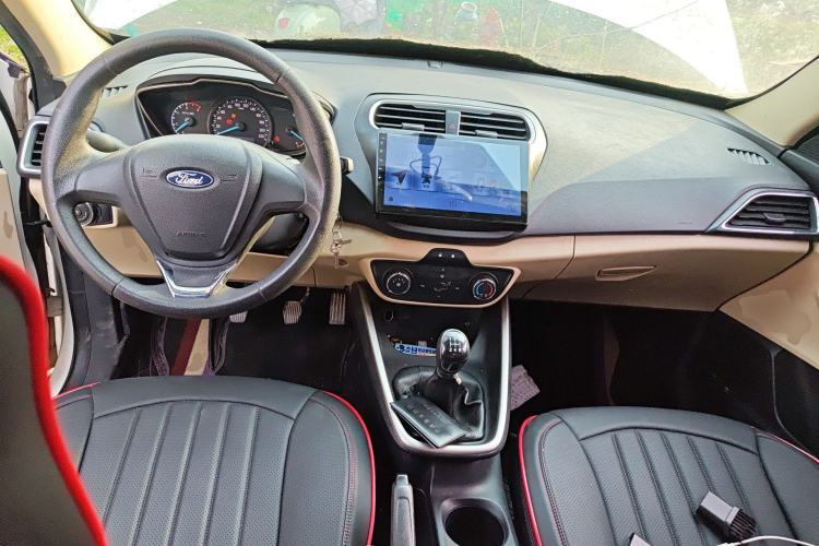 Used Ford Escort 2017 1.5L Manual Comfort Model
