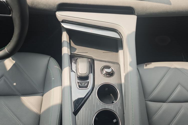 Used Zeekr 001 2023 YOU Edition 100 kWh
