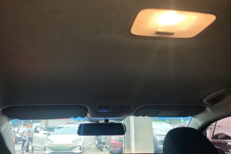 Used Hyundai Celesta 2018 1.6L Automatic GL Enjoyment Version China V Standard