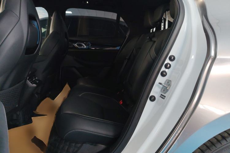 Used Lynk & Co 03 2023 2.0TD DCT JingPro
