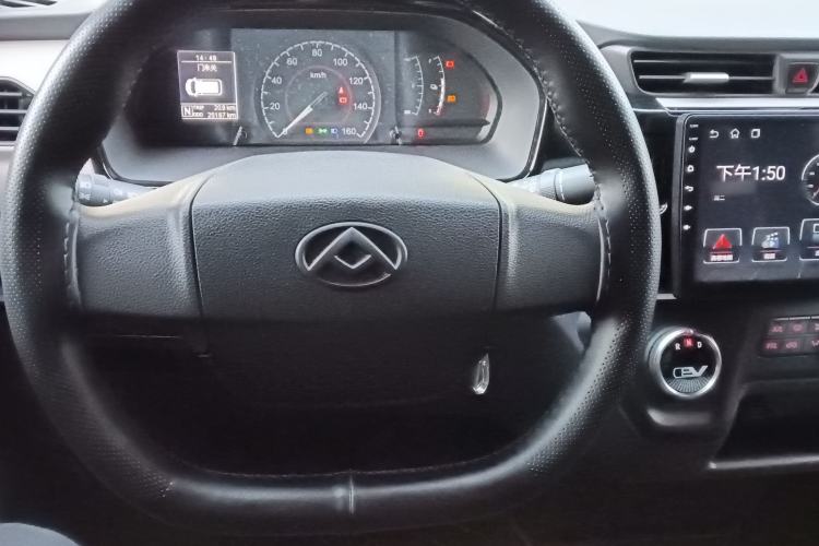 Used SAIC MAXUS EV30 2023 Pure-Electric Smart Logistics Expert with Long Wheelbase Guoxuan
