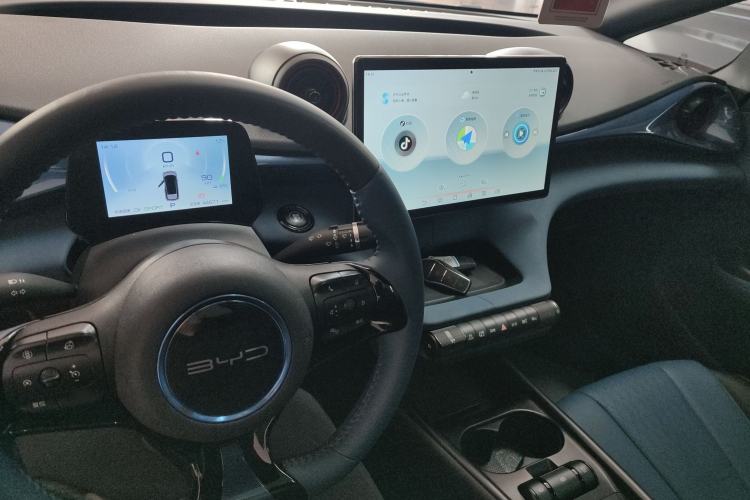 Used BYD Dolphin 2021 405 km Fashion Edition