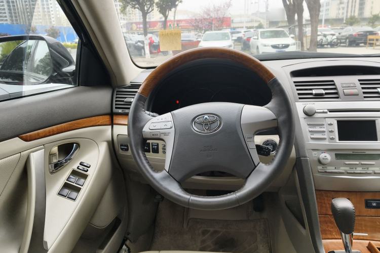 Used Toyota Camry 2009 240V Ultimate Edition Steering Wheel