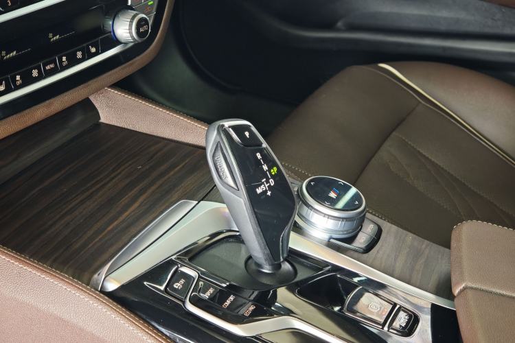 Used BMW 5 Series 2021 530Li Leading Luxury Package