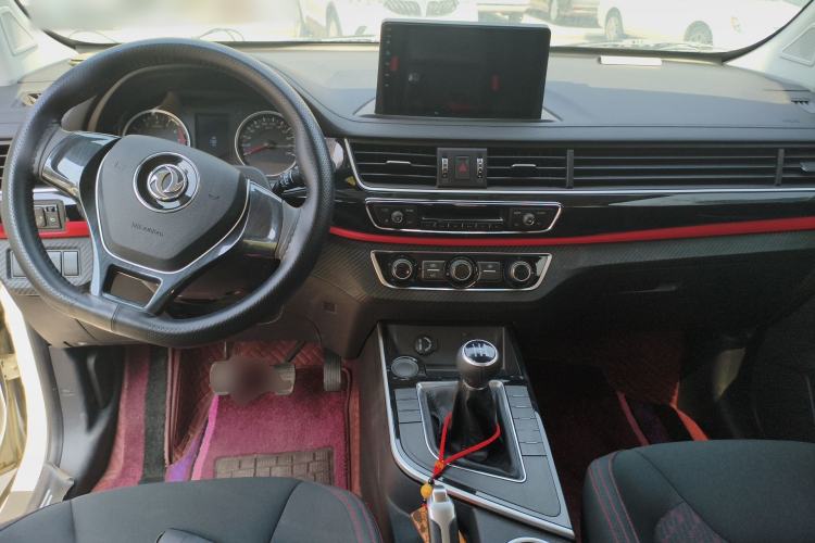 Used FORTHING SX6 2020 1.6L Manual Comfort Model China VI Standard Center Console