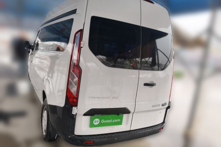 Used Ford Transit 2019 2.0T Diesel Multi-Purpose Commercial Vehicle Mid-Drive Mid-Roof 6-Seater China VI Standard
