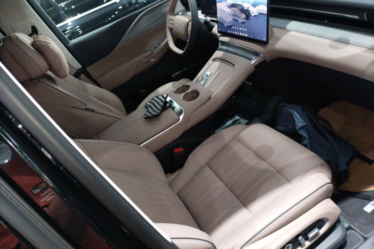 Used XPeng X9 2026 Model—Range-Extended Version 1602 Ultra