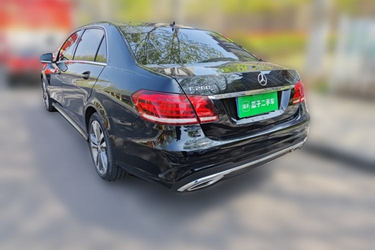 Used Mercedes-Benz E-Class 2015 E 260 L Sport & Fashion Model Rear Left 45 Deg