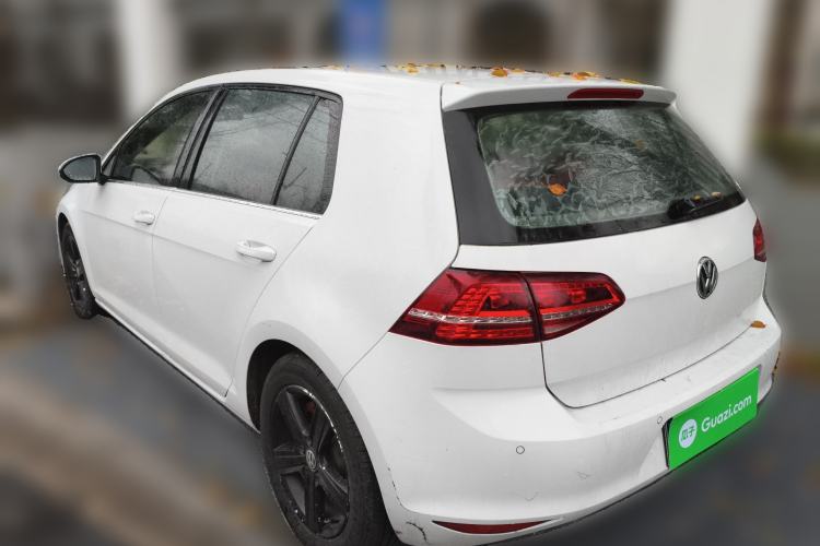 Used Volkswagen Golf 2017 1.6L Automatic Comfort Million-Vehicle Anniversary Edition