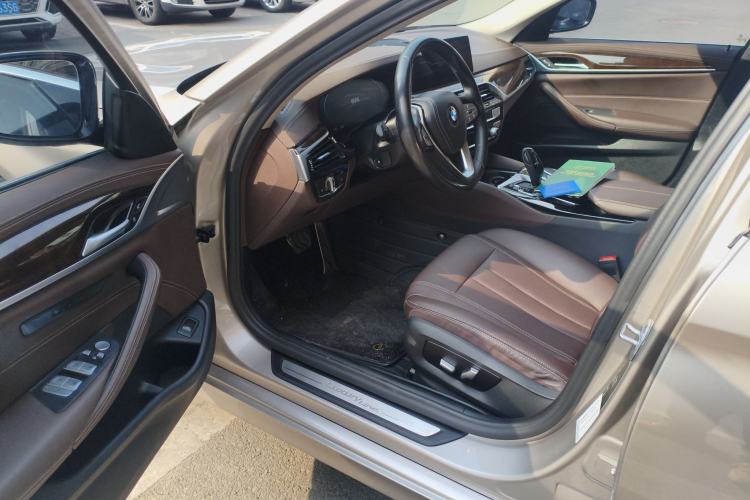 Used BMW 5 Series 2020 525Li Luxury Package