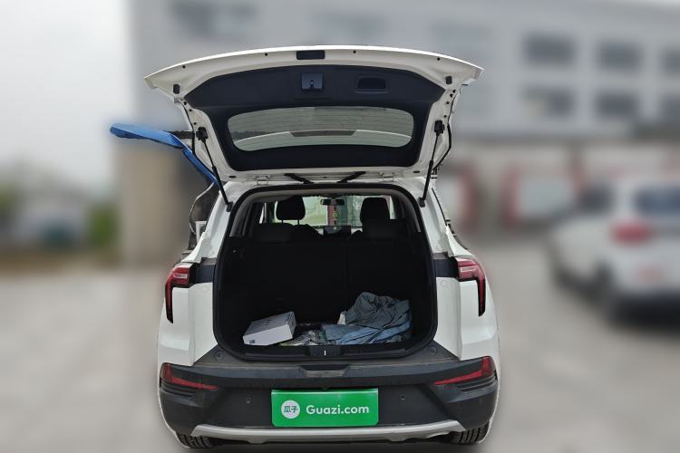 Used JAC Group X4 2020 1.5T Manual Elite Edition Trunk