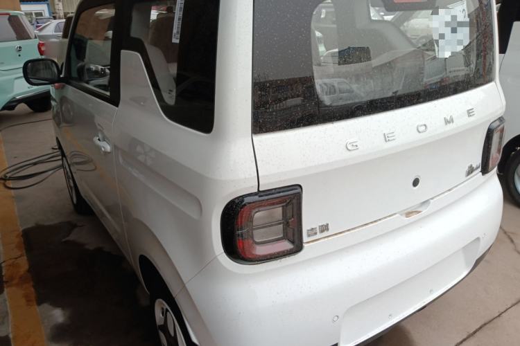 Used Geely Galaxy Panda 2025 210 km – Yuanqi Bear
