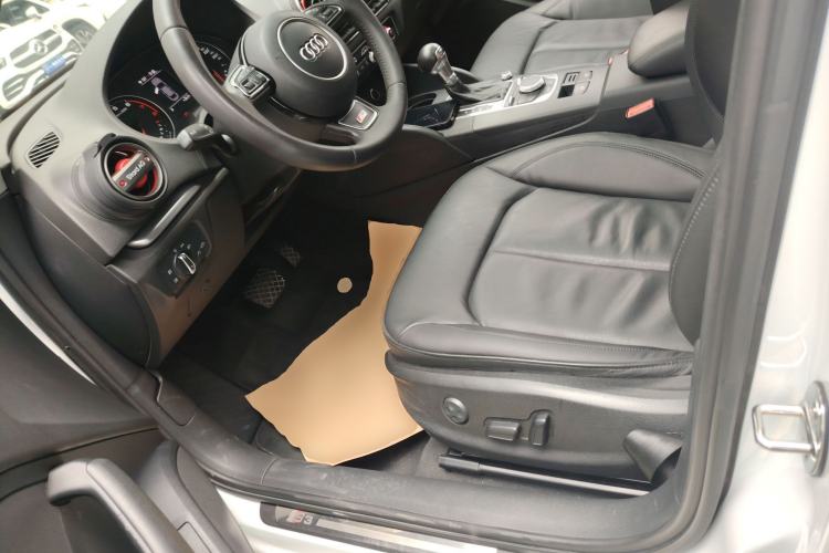 Used Audi A3 2014 Limousine 35 TFSI Automatic Comfort Model