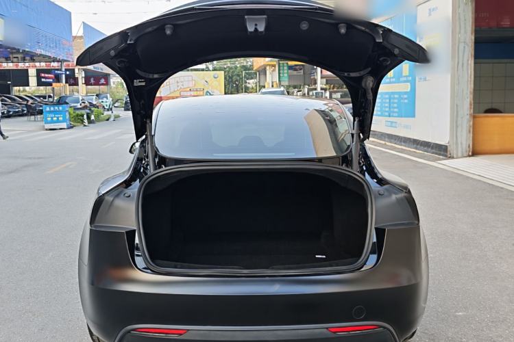 Used Tesla Model 3 2023 Long-Range All-Wheel-Drive Version