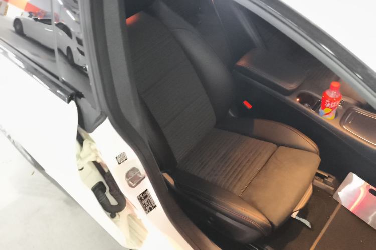 Used Mercedes-Benz CLA 2018 CLA 220 4MATIC Right Front Seat