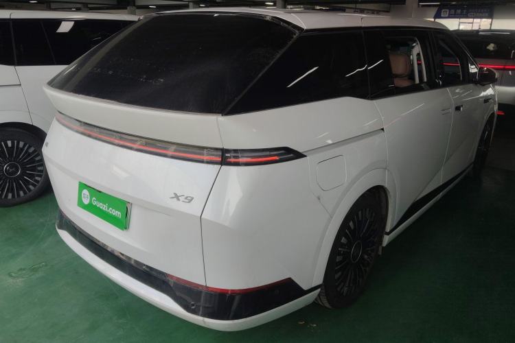 Used XPeng X9 2025 740 Ultra-Long Range Max

