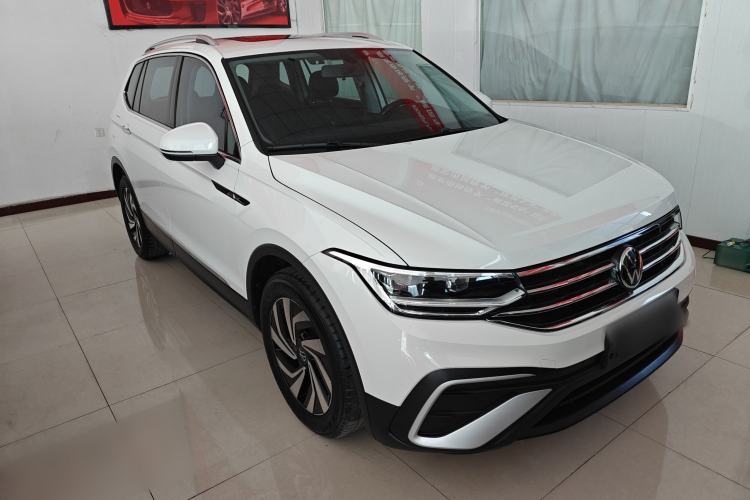 Used Volkswagen Tiguan L 2022 330TSI Automatic Two-Wheel Drive Smart Edition Exterior 2