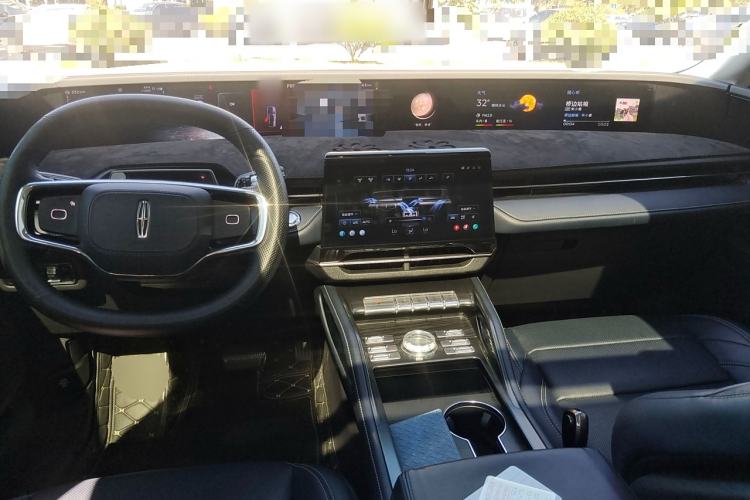 Used Lincoln Nautilus 2023 2.0T All-Wheel-Drive Luxury Edition
