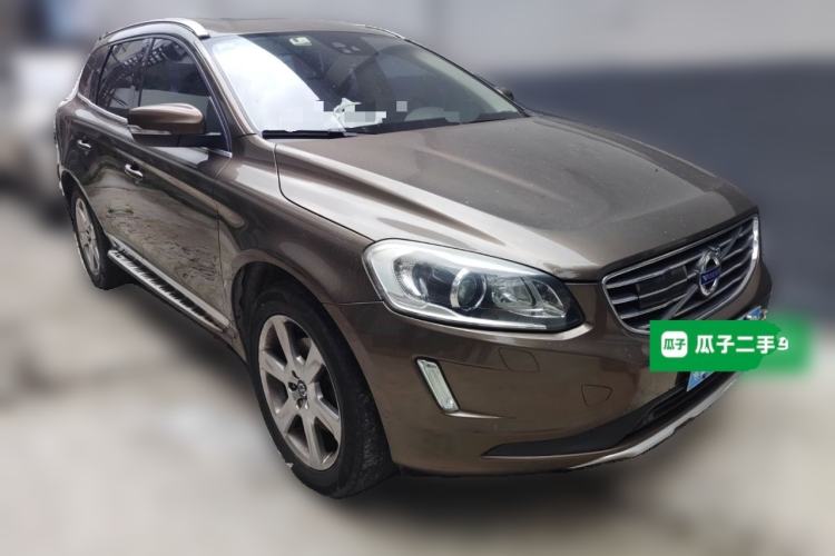 Used Volvo XC60 2015 T5 AWD Smart Drive Edition Front Right 45 Deg