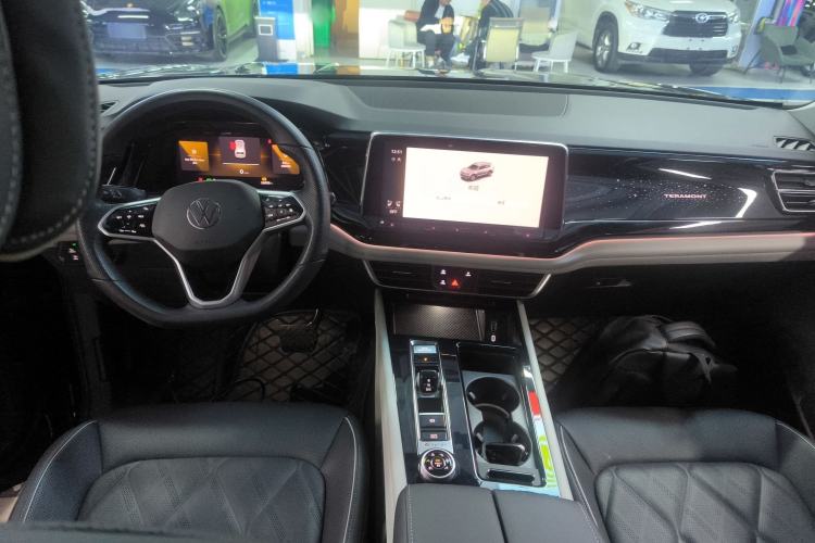 Used Volkswagen Teramont 2024 380TSI Four-Wheel Drive Prestige Luxury Edition Center Console