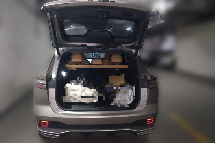 Used Roewe RX5 New Energy 2023 eRX5 Super Hybrid Prestige Edition Trunk