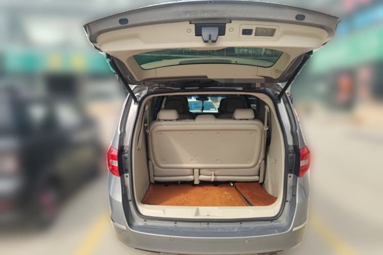 Used Buick GL8 2018 28T Comfort Model China VI Standard Trunk