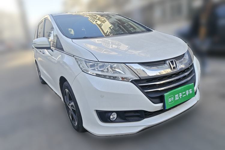 Used Honda Odyssey 2015 Updated Version 2.4L Smart Edition
