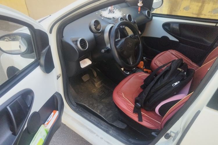 Used BYD F0 2013 1.0L AMT XuanKu Model Driver Seat