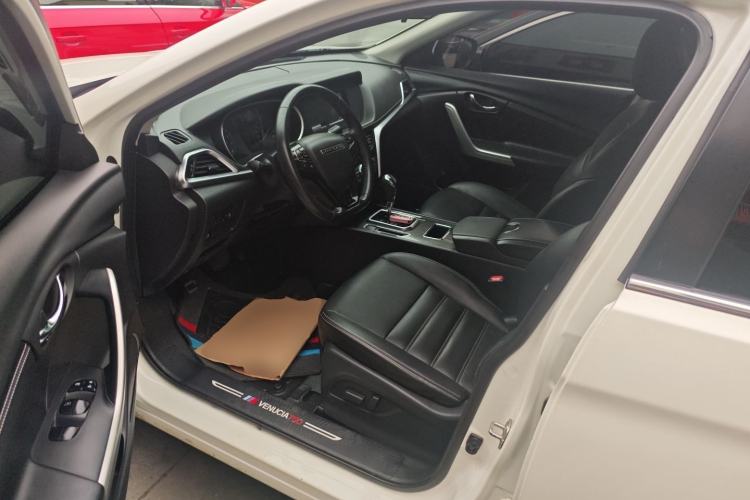 Used Venucia T90 2017 2.0L CVT Smart Edition