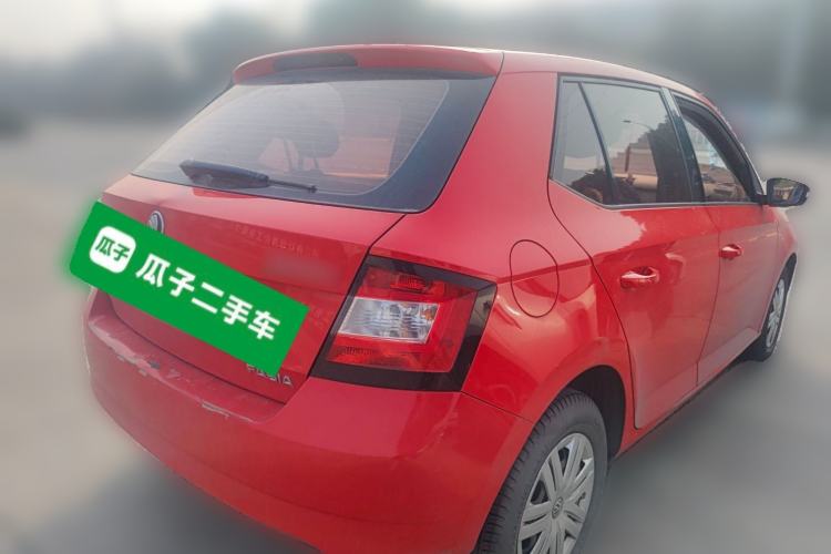 Used Skoda Fabia 2015 1.4L Automatic Front-Drive Model
