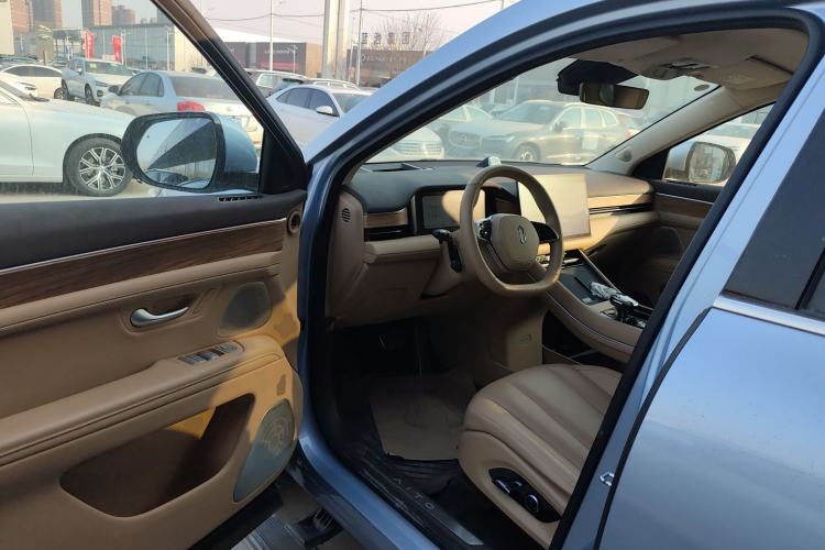 Used Hima AITO M7 2024 1.5T Four-Wheel Drive Plus Version 5 Seats Interior 3